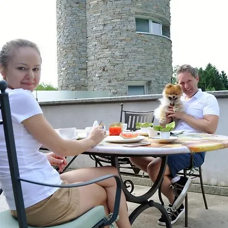 Le Pinete Bed & Breakfast Viggiù