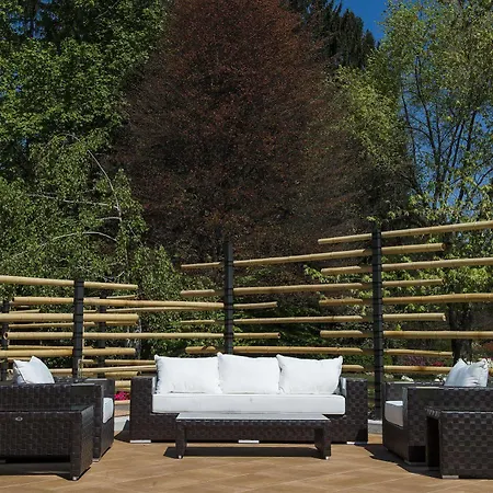 Le Pinete Bed & Breakfast
